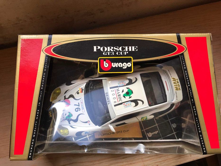 Burago Gold Collection 1/18 Porshe GT3 CUP