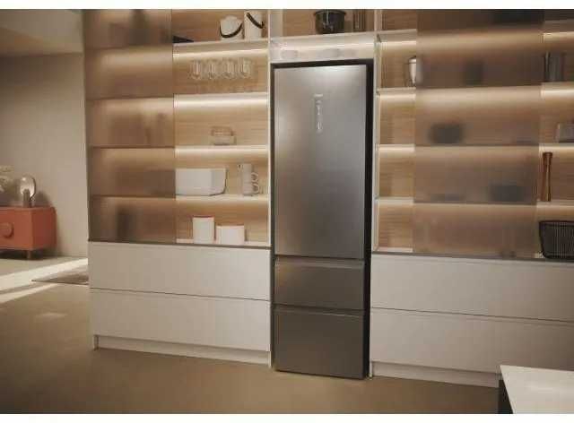 Lodówka Haier HTW5620DNMG z zamrażalnikiem dolnym 205 cm Srebrna