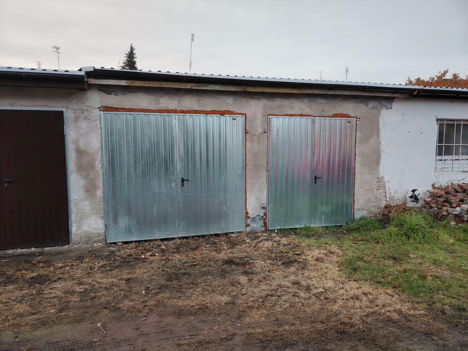 Na sprzedaż dwa garaże 30m2