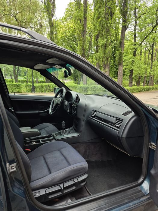 Продаю BMW E36 3500$