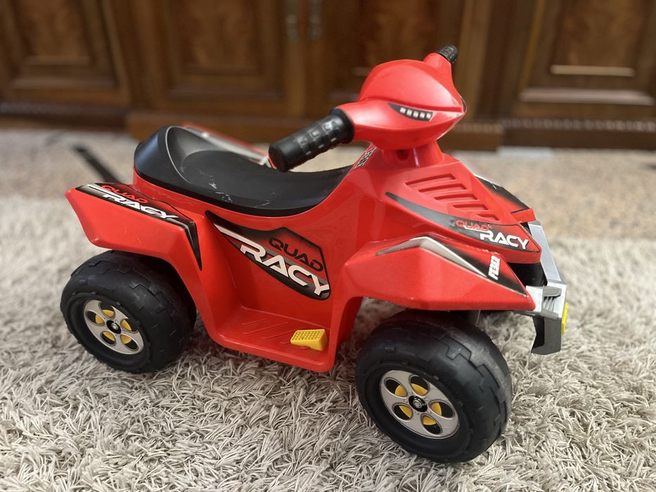 Moto eléctrica Feber para crianças