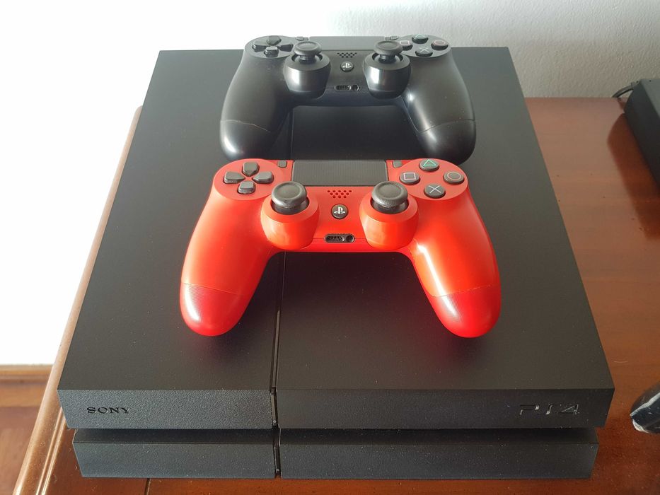 Consola PlayStation 4 PS4 Slim 1 TB 2 comandos Sony Dualshock oficiais