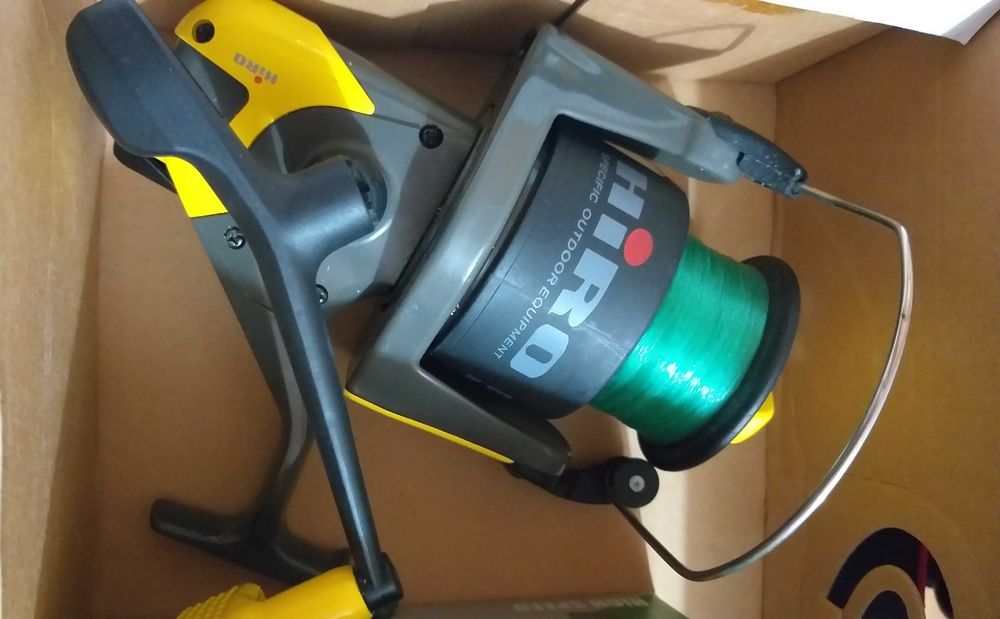 2 canas de Pesca + 3 carretos - 1 das canas foi usada 1 vez!