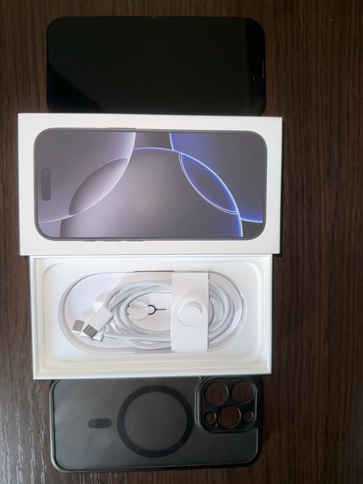 iPhone 16 Pro 128GB Black Titanium