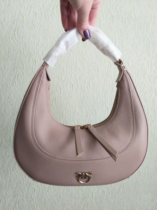 Pinko оригинал. кожаная сумка. натуральная кожа наппа. Капучино, пудра