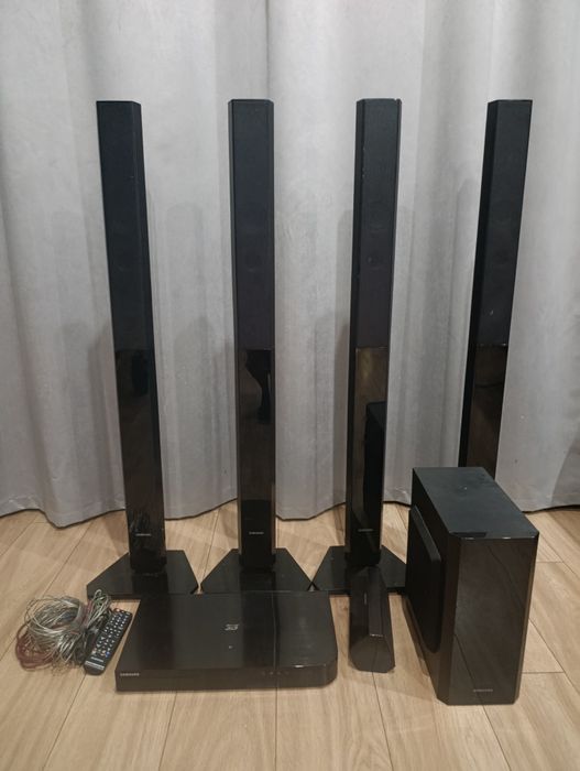 Kino domowe Samsung ht-h5550, 5.1, 1000w stan bdb