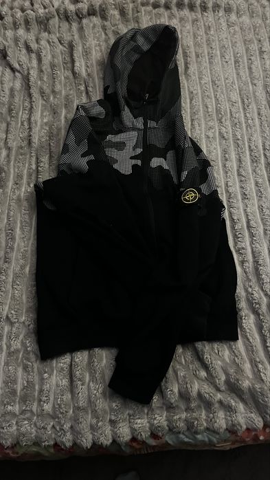 Продас кофту STONE ISLAND