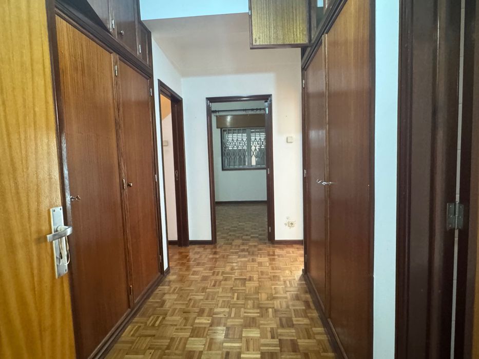 Arrenda-se T3 no centro da cidade de Barcelos!