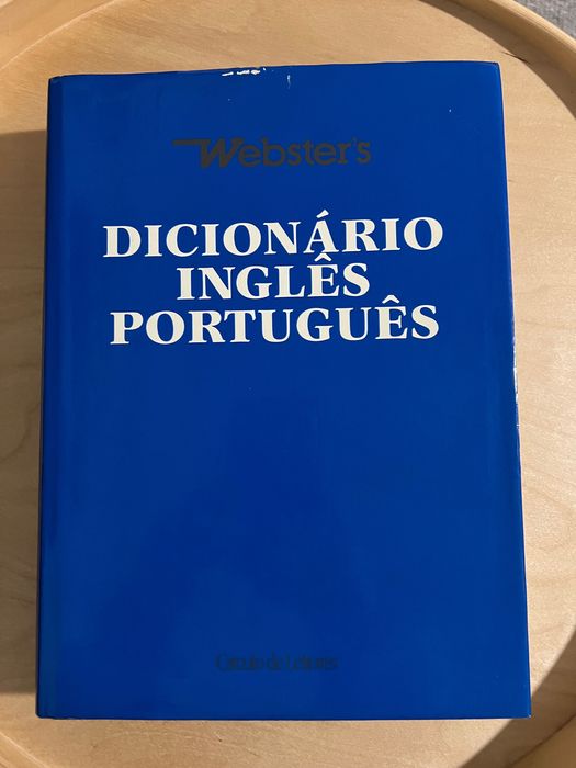 Dicionários inglês-português e português-inglês