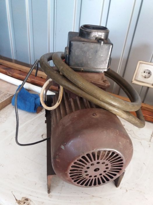 Продам насос СССР.