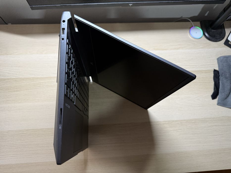 Portátil Gaming HP Victus 15 – Ryzen 5 5600H | RX 6500M | 32 GB RAM | 1 TB SSD