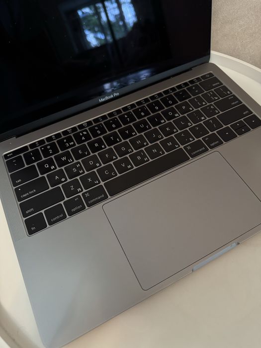 MacBook Pro A1708
