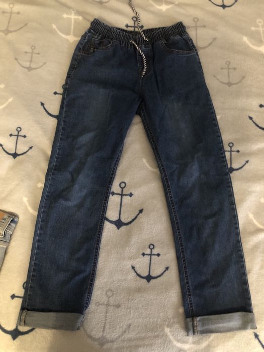 Темно сині джинси на хлопчика