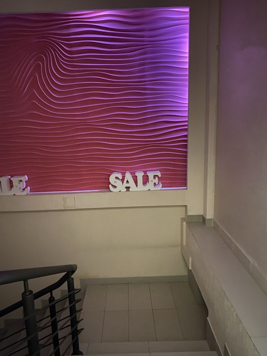 Продаж магазина 140 кв Центр міста