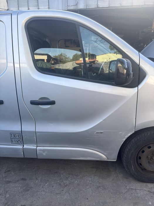 Drzwi prawy przód opel vivaro b ii 2 renault trafic 2014-2019 prawe przednie l193 kompletne