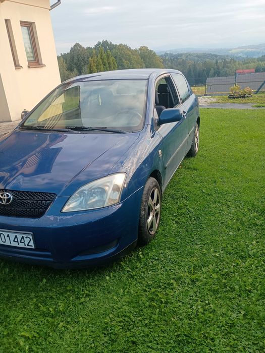 Toyota Corolla 1.4 benzyna tanio!