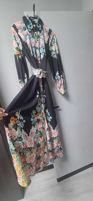 Sukienka Lily Mcbee S