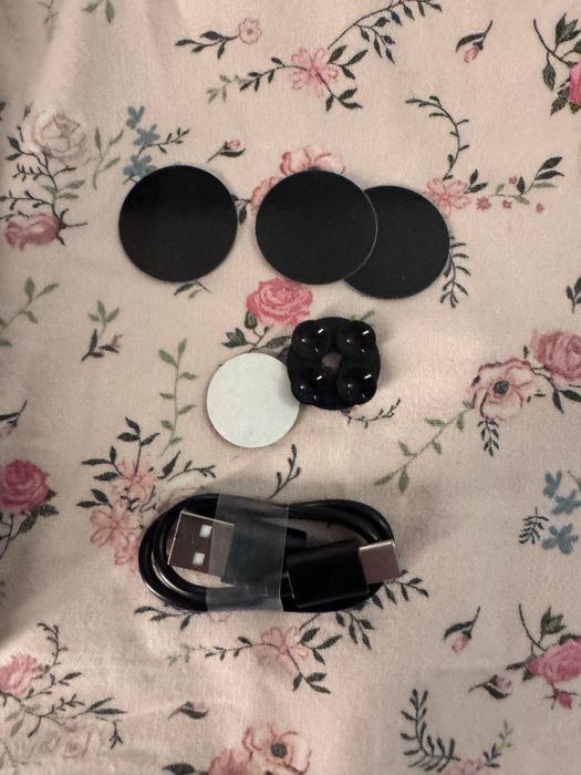 Głosnik bezprzewodowy bluetooth podręczny na magnes