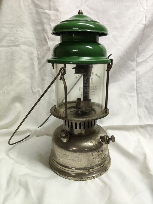 Lanterna Primus 1020 como nova , com caixa de origem