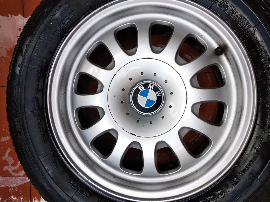 Jantes BMW 15" usadas (como novas)