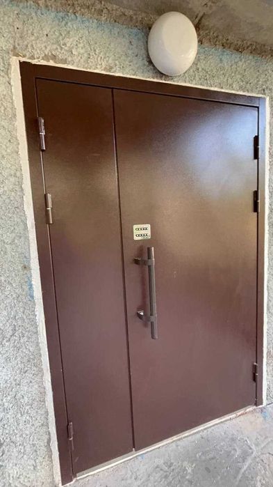 Дверь ПОД КЛЮЧ. Двери на заказ металлопластиковые ходные, межкомнатные