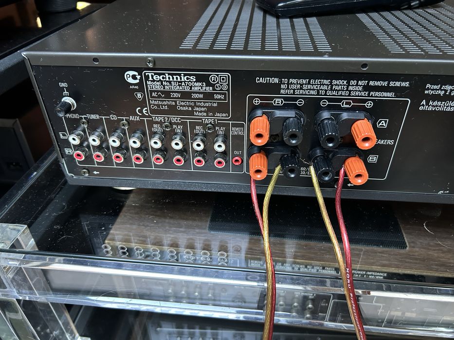 Amplificador Technics SU-A700 MK3 + Comando Original