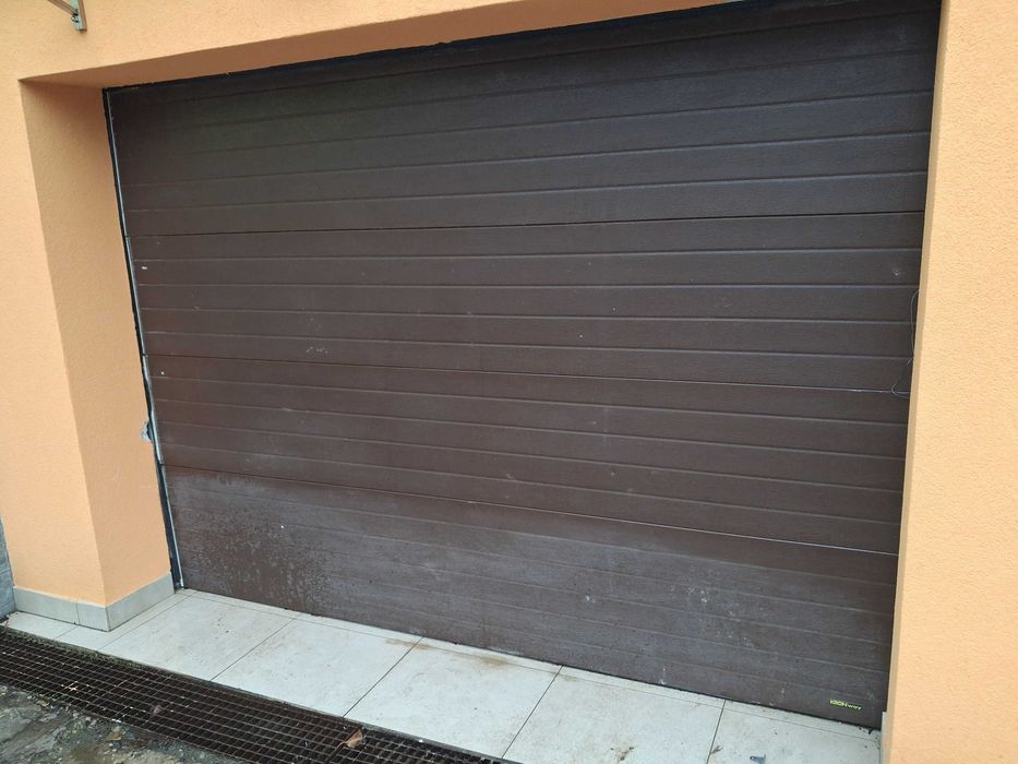 Brama garażowa z demontażu 3000x2250 brąz