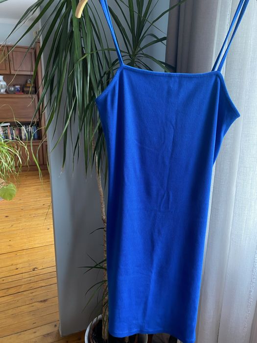 Sukienka mini na ramiączkach niebieska