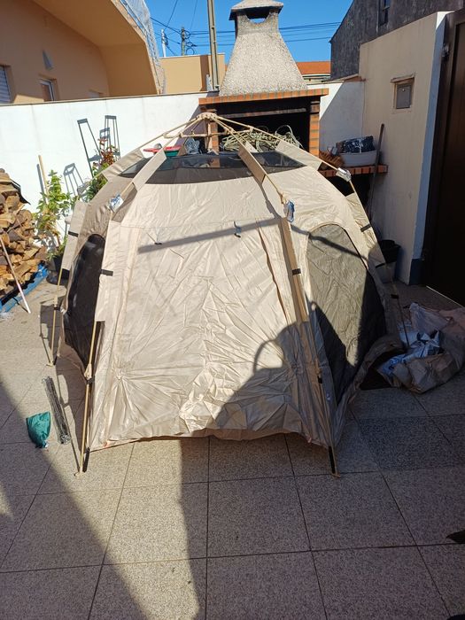 Vendo tenda de Campismo automática Nova