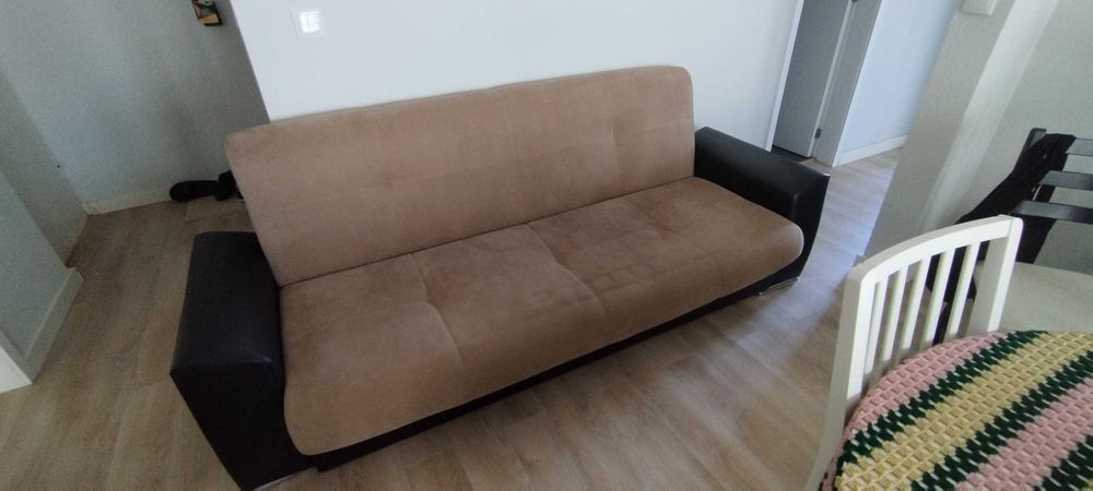 Sofá-Cama 3 Lugares em bom estado 100 €