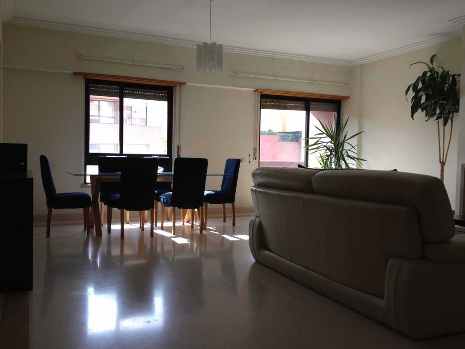 Quarto Individual em Lisboa - Telheiras - Lumiar – Despesas Incluídas e Recibos