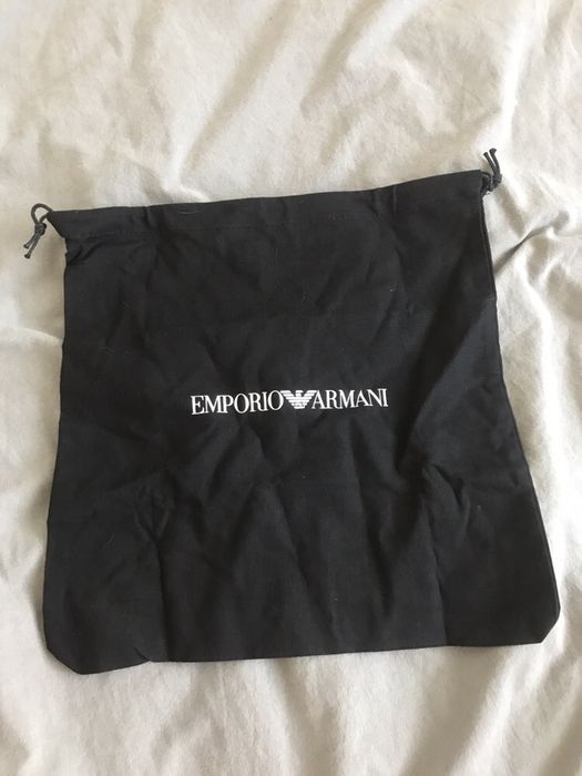 Emporio Armani torebka czarna, mała. Frida mini camera