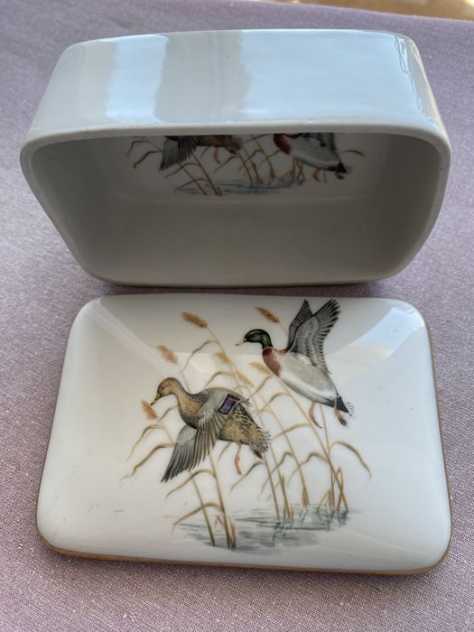 Скринька для  прикрас, порцеляна із  Франції