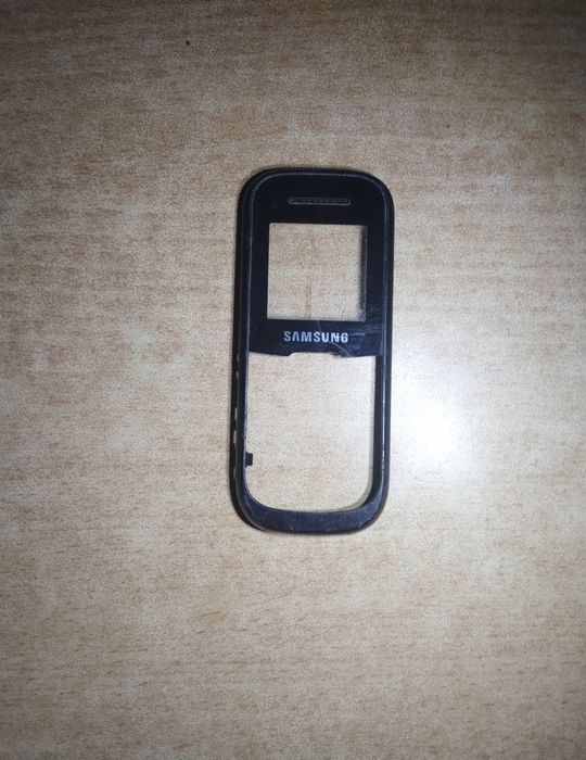 Телефон Samsung E1200