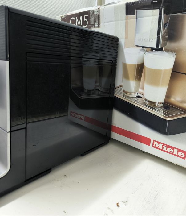Miele кавоварка кавомашина CM 5500