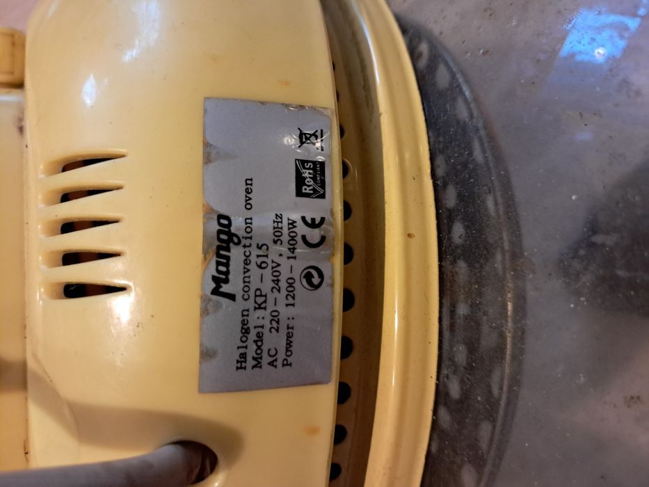 Mango KP 615 Kombiwar halogenowy piekarnik.