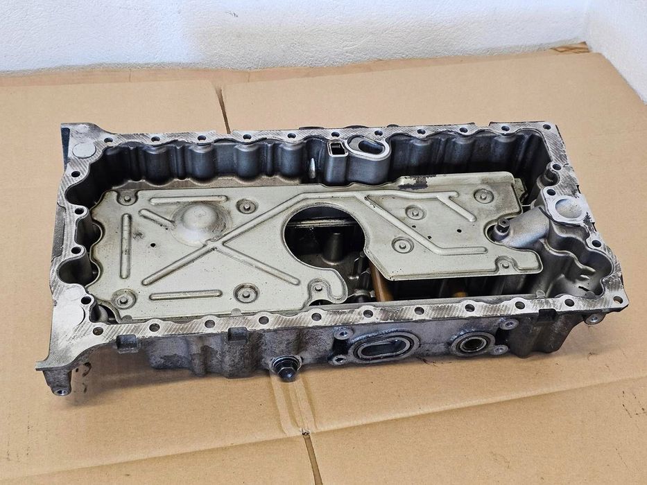 miska olejowa volvo xc90 xc70 v70 xc60 s80 v50 c70 2.4 d5 30713677