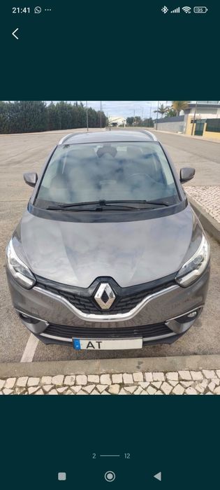 Renault grand Scenic.