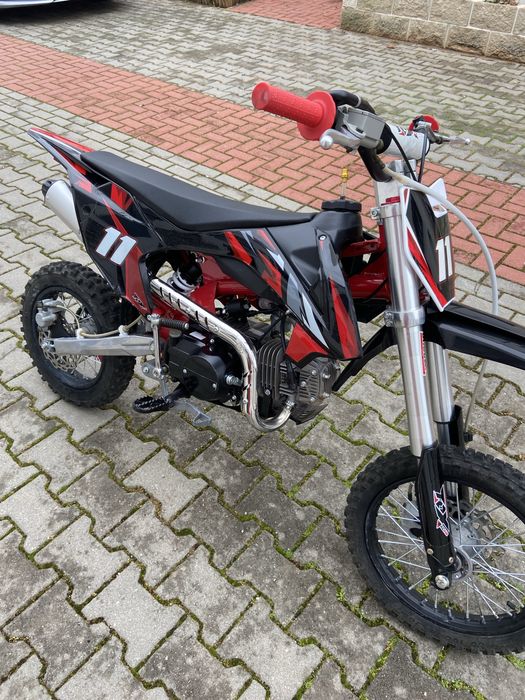 Moto Volcano Pit Bike 125cc