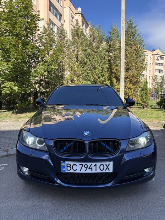 BMW e91 2010 2.0d