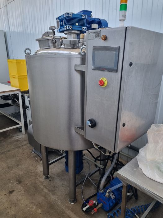 Продам ВАКУУМНЫЙ КОТЁЛ ( Реактор) 250л.