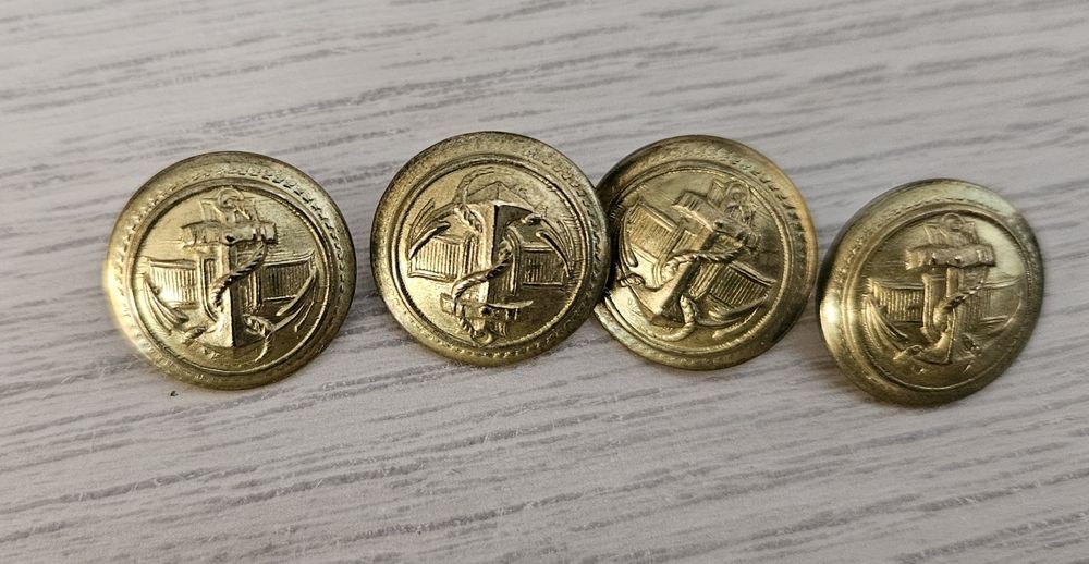 Guziki mundurowe Marynarki Wojennej MW