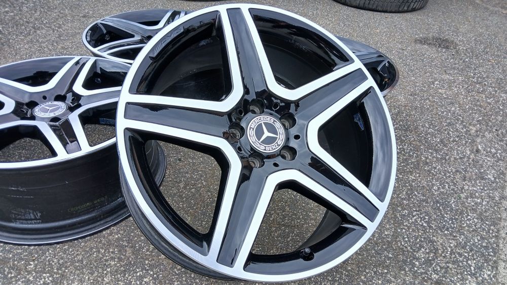AMG   19"  Mercedes oryginal A156  5x112  8j et43 ,5   A213  A212  W205  A176  GLK  GLA  GLC A253