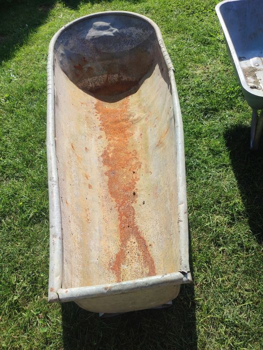 Stara wanna ocynkowana