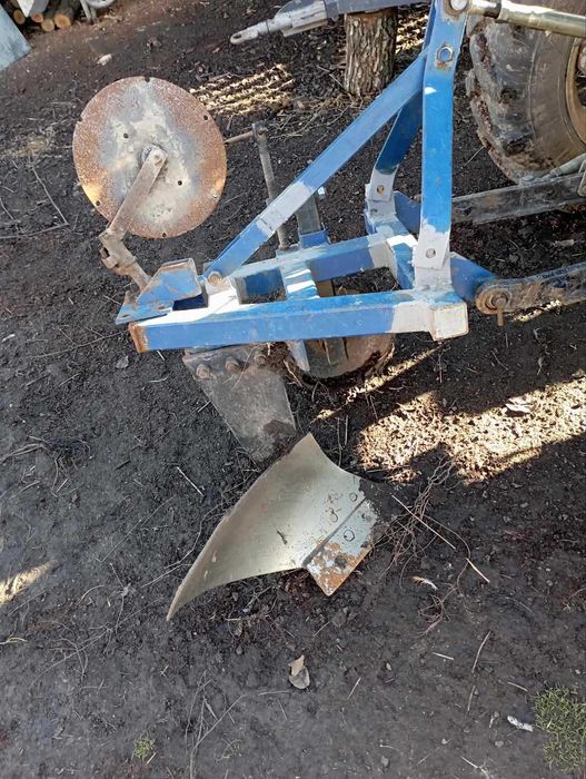 Продам плуг 1-25 п