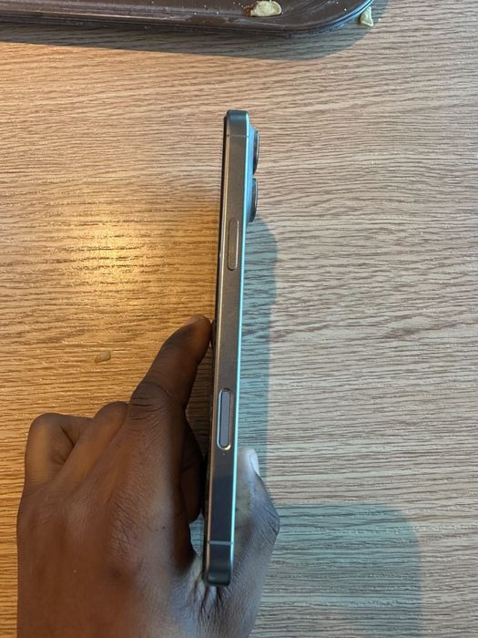 Iphone 16 Pro Max (256)