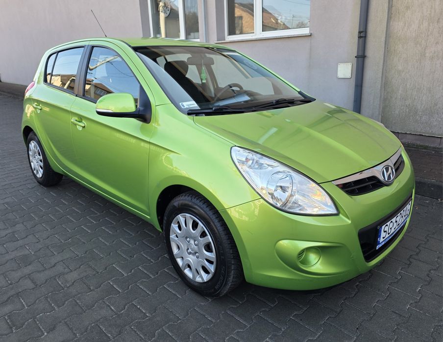 Śliczny Hyundai i20 Klimatyzacja  1.2