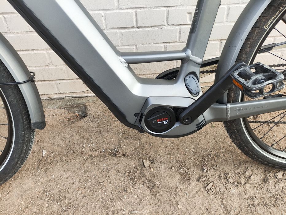 cena  petarda!- Kalkhoff Endeavour 7.B Move+bosch smart . rok 2024 !