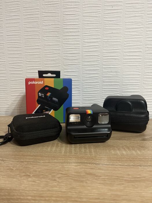 Polaroid Go Gen 2 миттевий фотоапарат з кейсом та альбомом