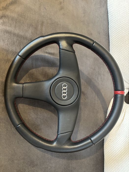 Kierownica Audi S2 80 90 S4 RS2